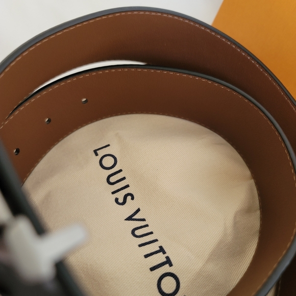 Louis Vuitton Pyramid Buckle Silver Matte Giant Monogram Belt - Picture 6 of 9